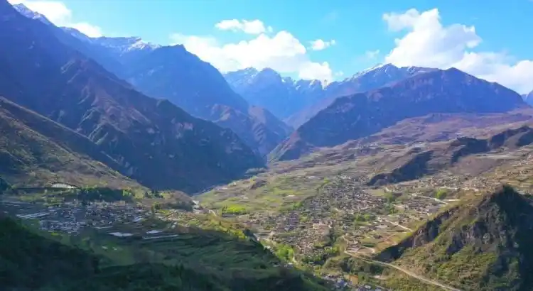 先预约，再出发！秋日九寨沟，还有更多宝藏景点等你探索！