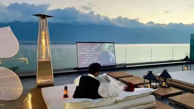 「中国最佳爱情表白地」住在甜蜜大理 为爱“超级加码”