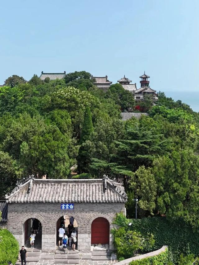 没有对手！烟台，现实中的“仙境之城”！