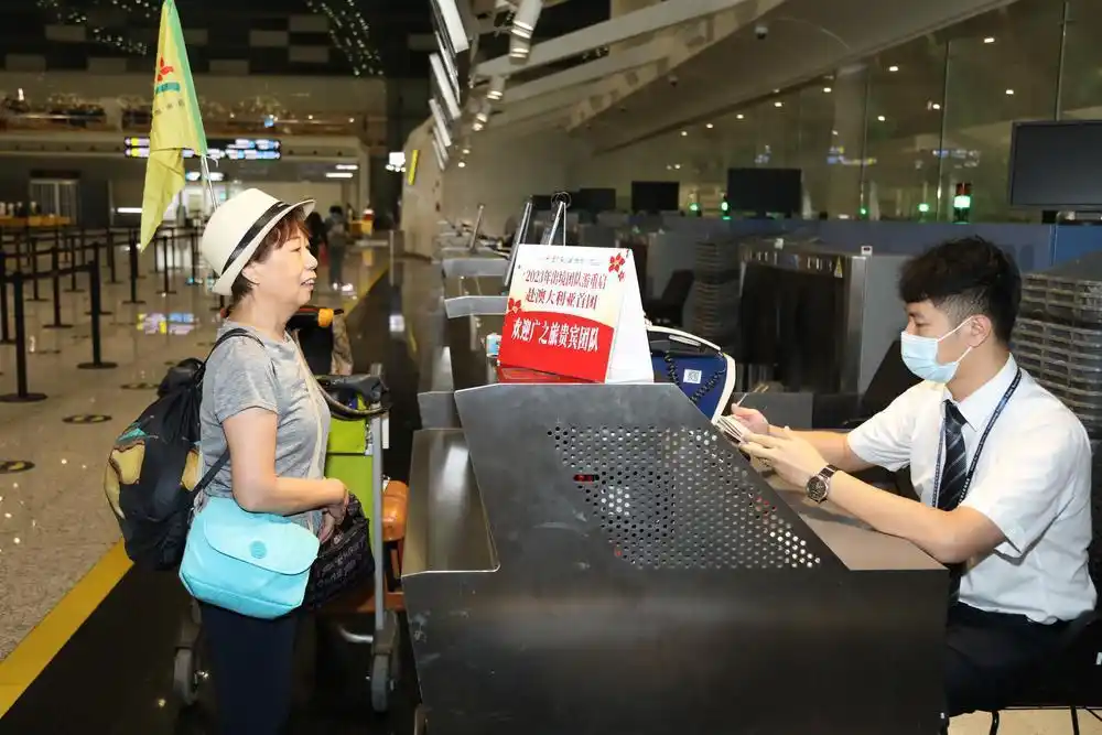 国内首个澳洲自组团广州出发，“老广”出游热情高涨