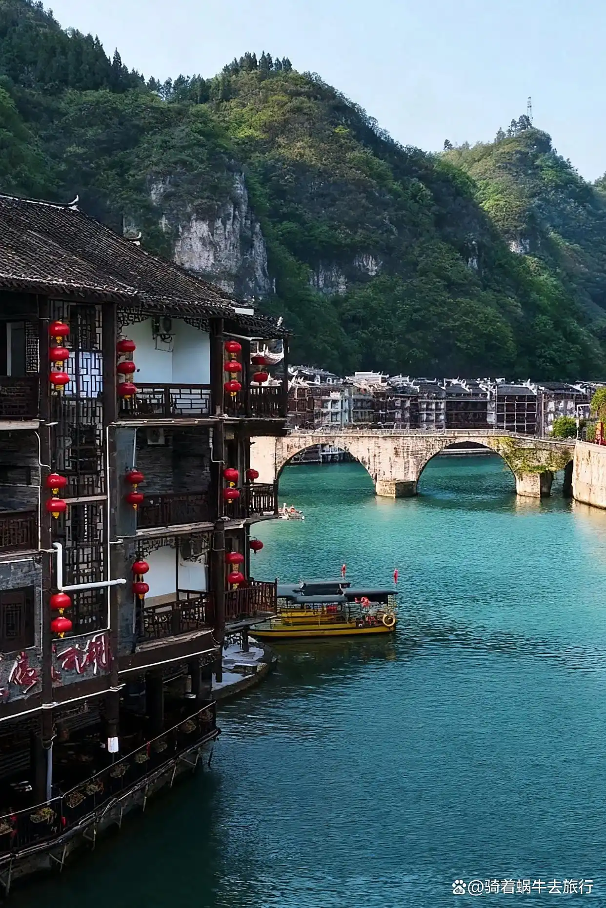 被严重低估的两千年水乡古镇，在贵州还免费？！