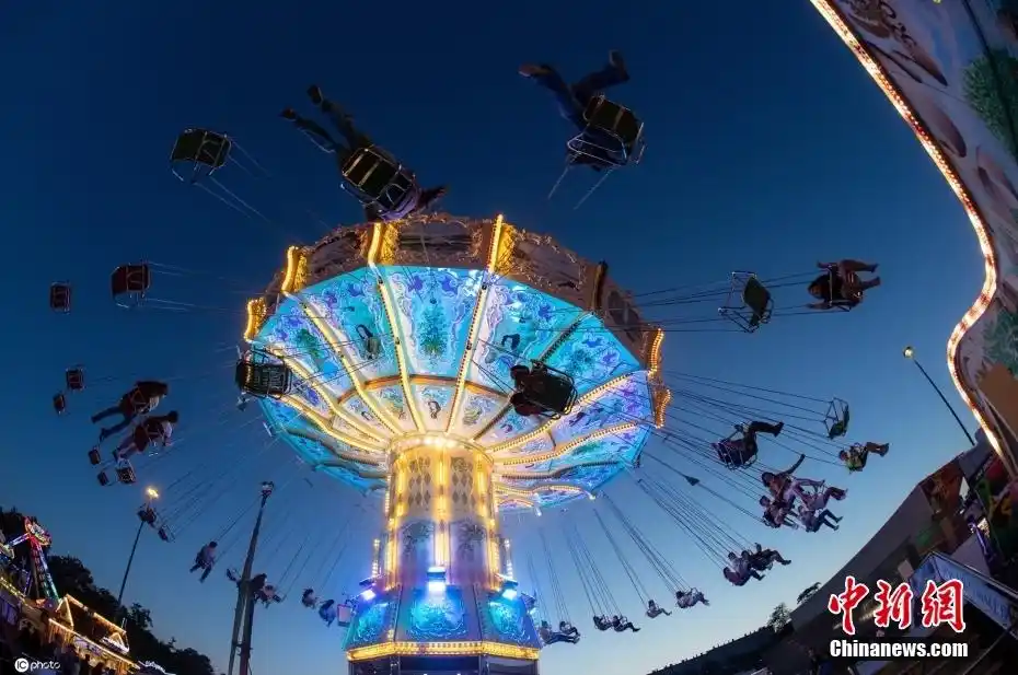 云游世界各地的游乐园 找回做孩子的快乐