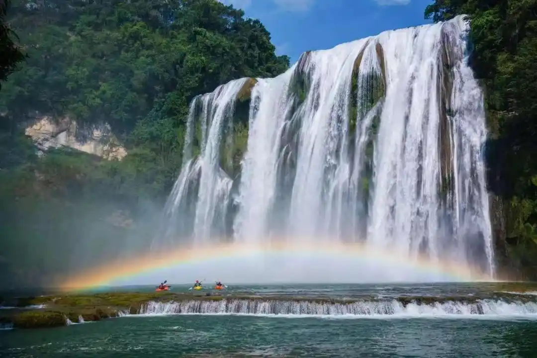 贵州黄果树瀑布玩出新花样，历史上首次开放其核心激流区域！