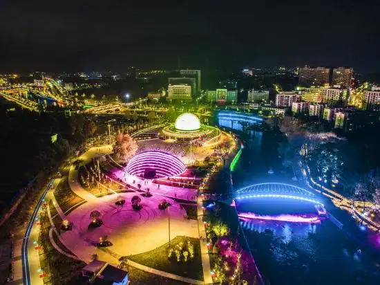 乘池黄高铁 游秀美黄山 百家文旅企业喜迎高铁“免减优”