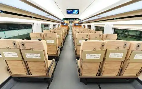 心动！复兴号上新，时刻表快收藏！