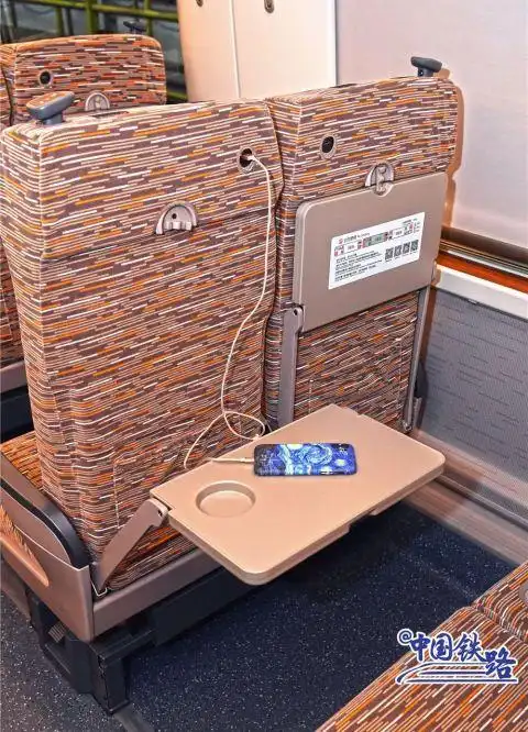 心动！复兴号上新，时刻表快收藏！