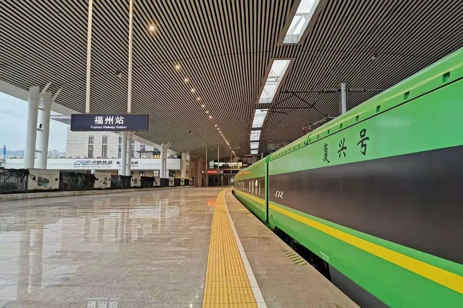 福州火车站1月10日起实施新图 首开福厦间半环形城际列车