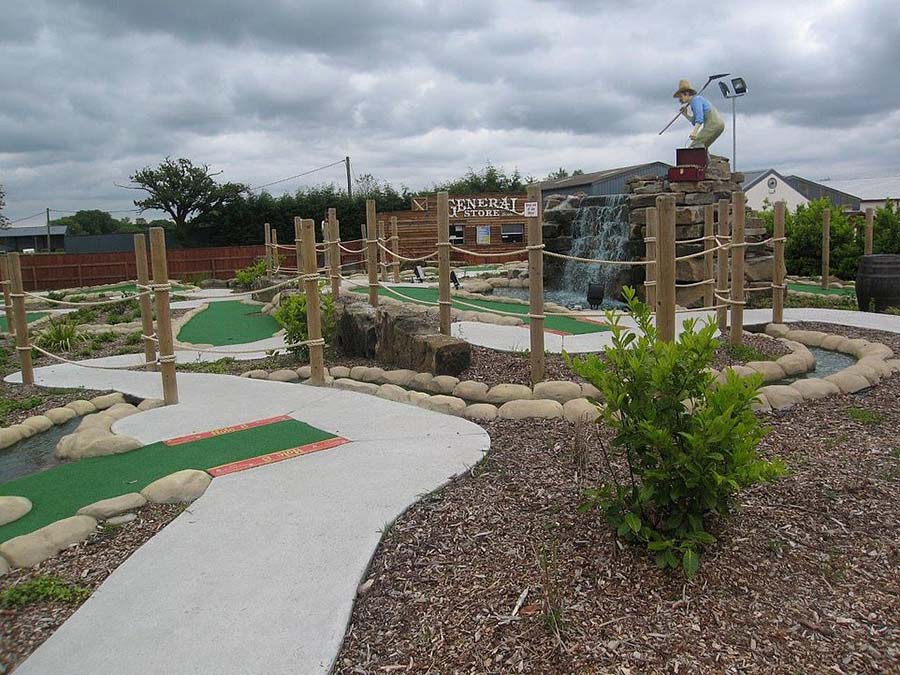 令人眼花缭乱的展示：英国顶级旅游景点