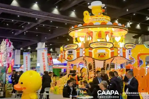 核桃小鸭萌力席卷游乐界！2025中国（郑州）旅游休闲娱乐产业博览会现场解锁沉浸式亲子游乐新体验