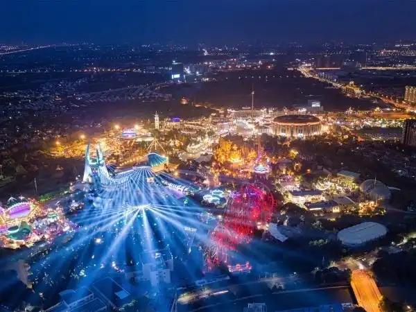 从“一张门票”到“一种生活”：环球恐龙城的创新蝶变之路