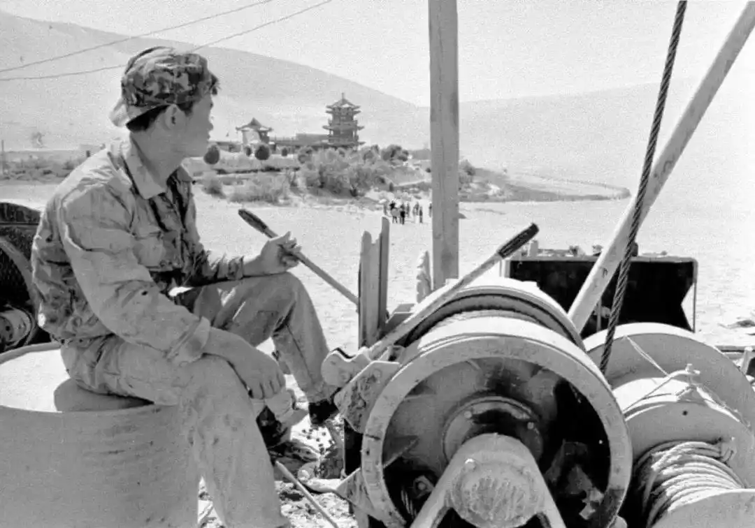 月牙泉“胖”了