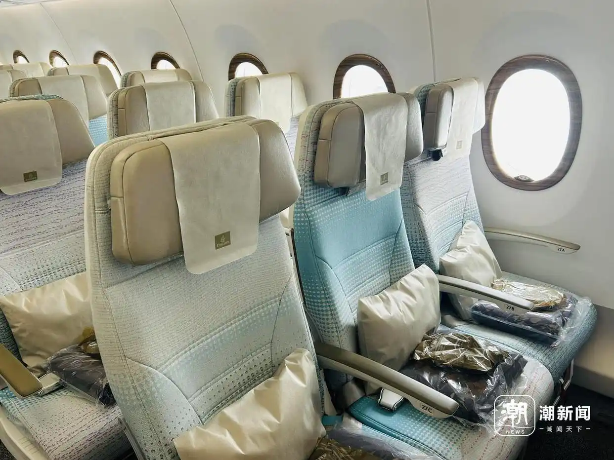 阿联酋航空A350来杭州了，过道更宽敞，科技感与舒适性拉满