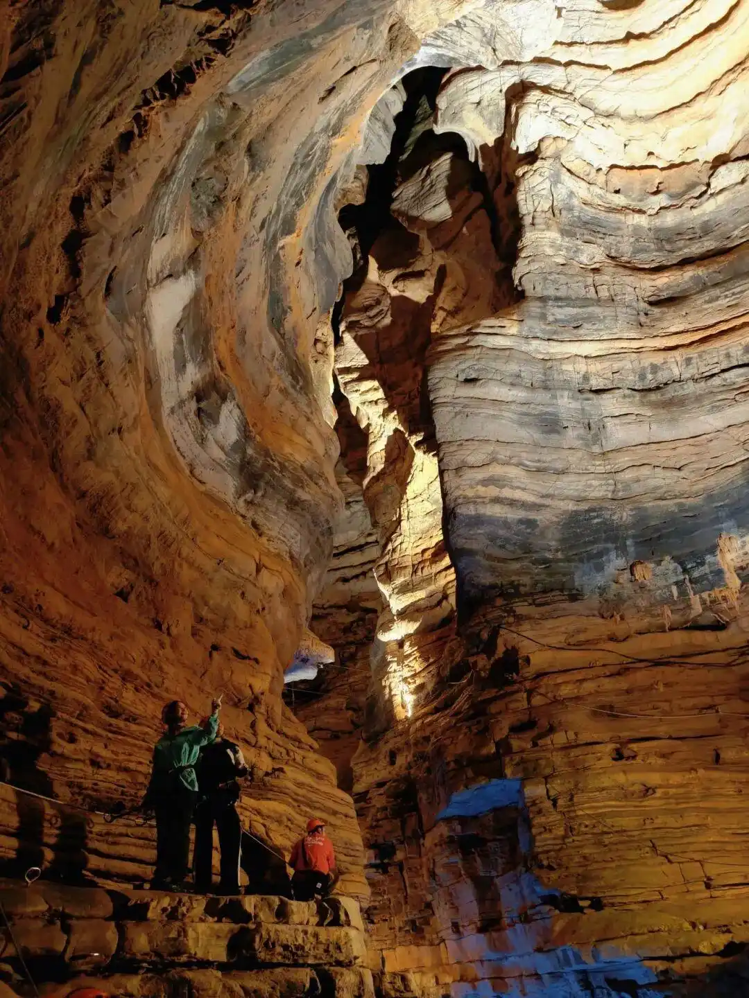 有客宿宿丨按头安利，十二背后这两家民宿，让我想原地退休！