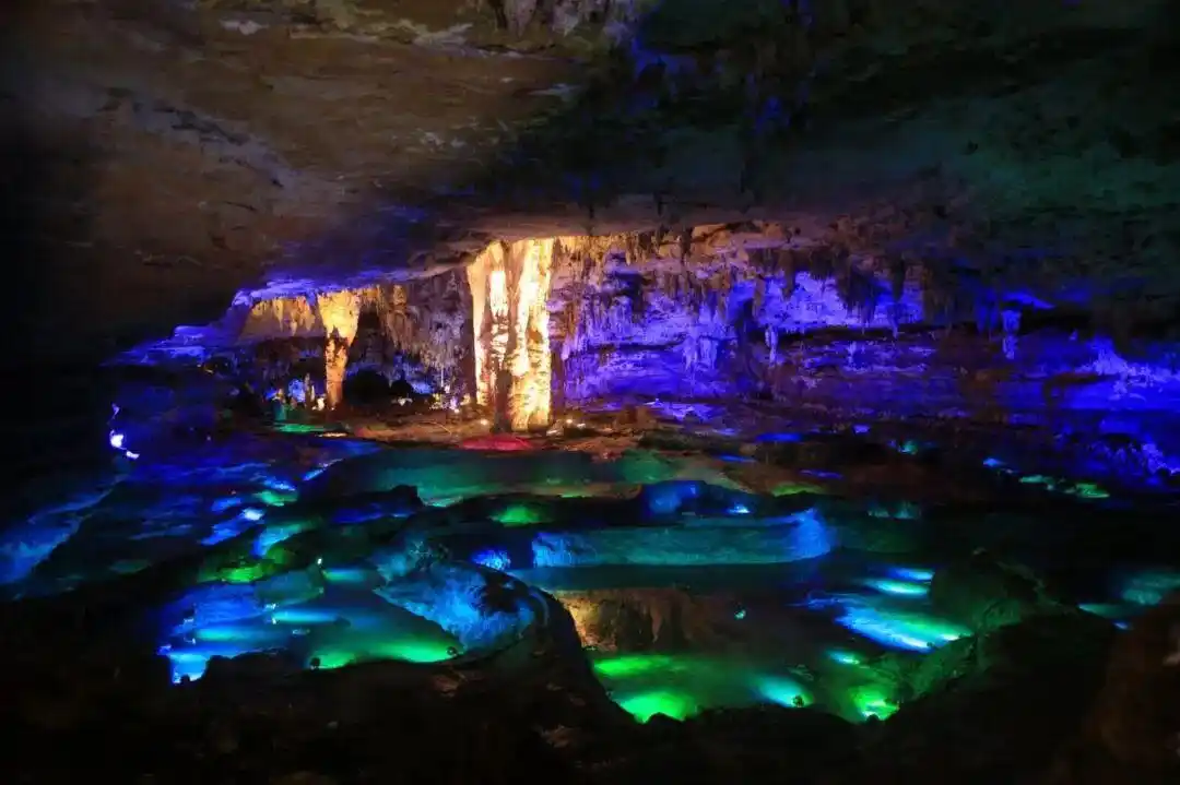 有客宿宿丨按头安利，十二背后这两家民宿，让我想原地退休！