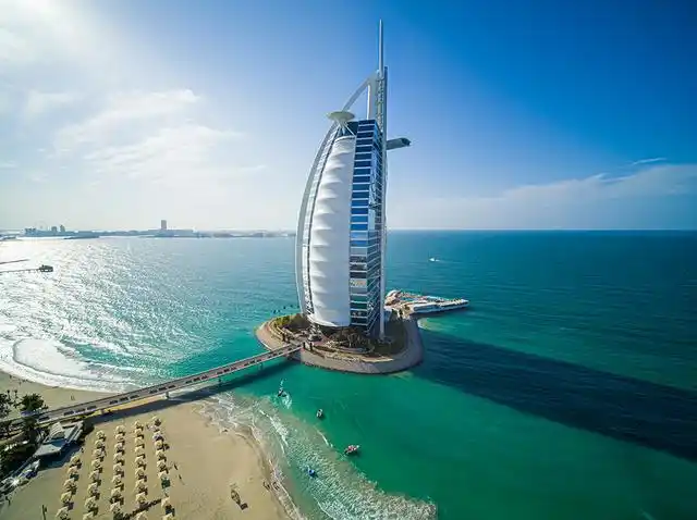 “五一”假期出境游成热门 深圳直飞迪拜，入境免签！