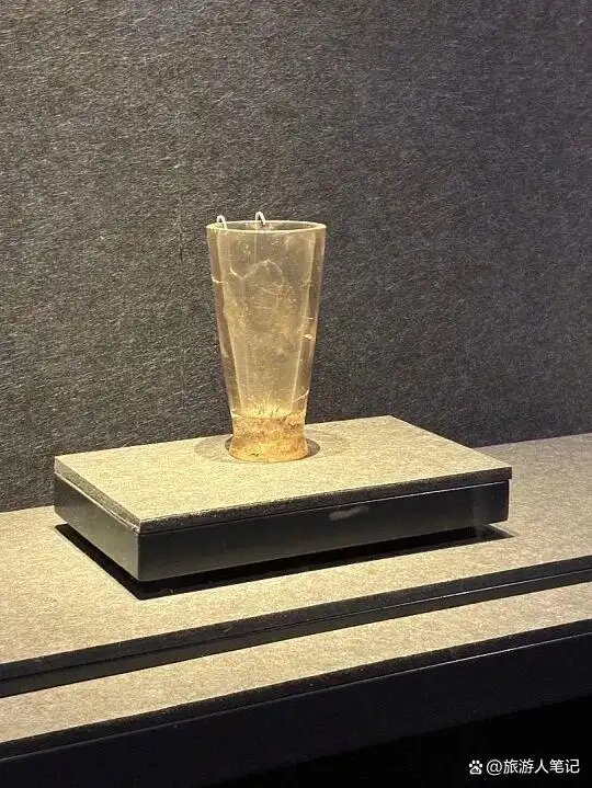 古人如何造出如此“现代”的杯子？为何让人怀疑是穿越者留下的？