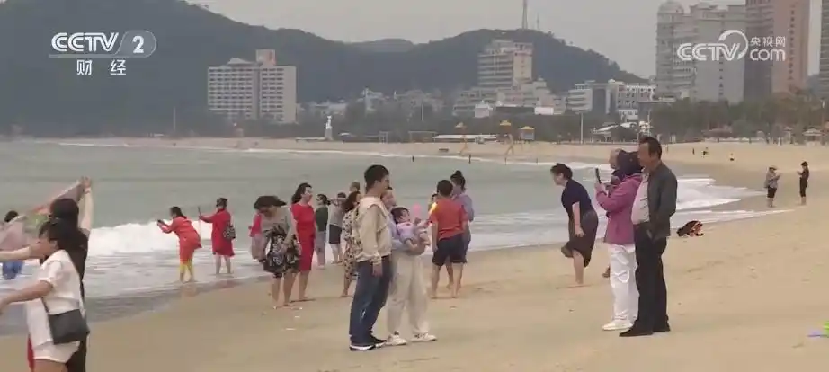 彩林温泉、观赛旅游、候鸟游客 热门新IP激活冬季文旅消费新“密码”