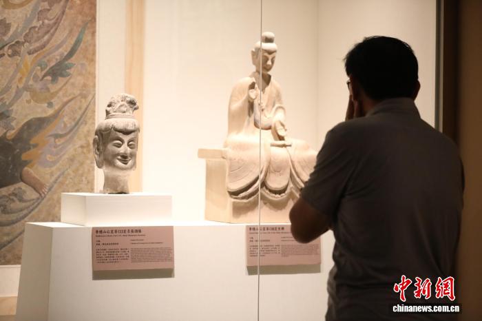 “华彩万象——石窟艺术沉浸体验”在台湾掀观展热潮