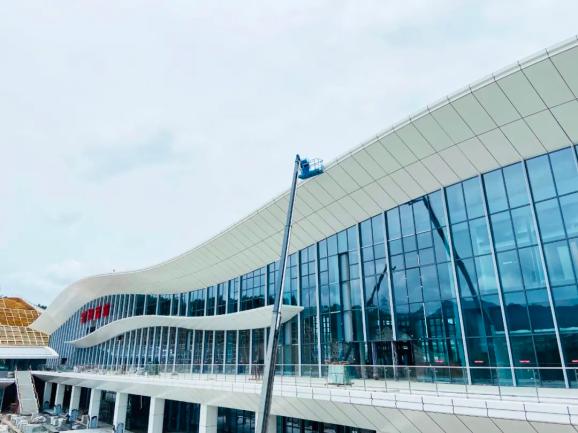 子弹时刻！这趟列车带你去往三座高铁新站