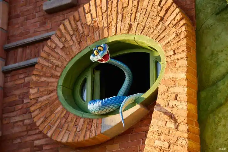 门票出现售罄情况！迪士尼近期将持续大客流，不止因为秋假，疯狂动物城上新、冬日体验等多因素叠加