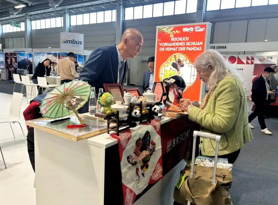 “中国是一个非常多元、令人着迷的国度”