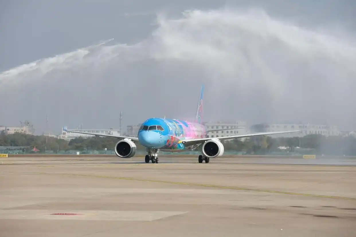 家门口坐国产大飞机，宁波迎来首个C919商业航班