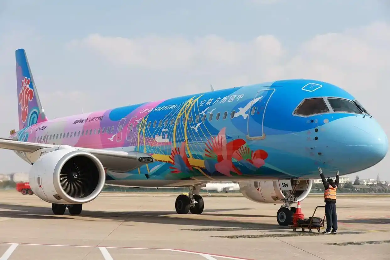 家门口坐国产大飞机，宁波迎来首个C919商业航班