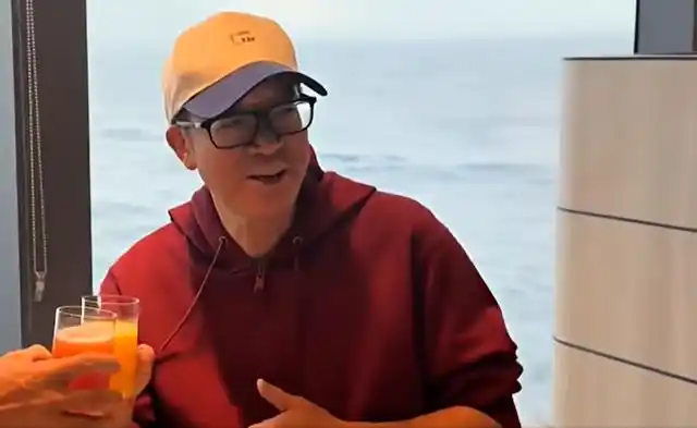 俞敏洪南极邮轮被曝入住价在26万至148万元，坐一次要等两年