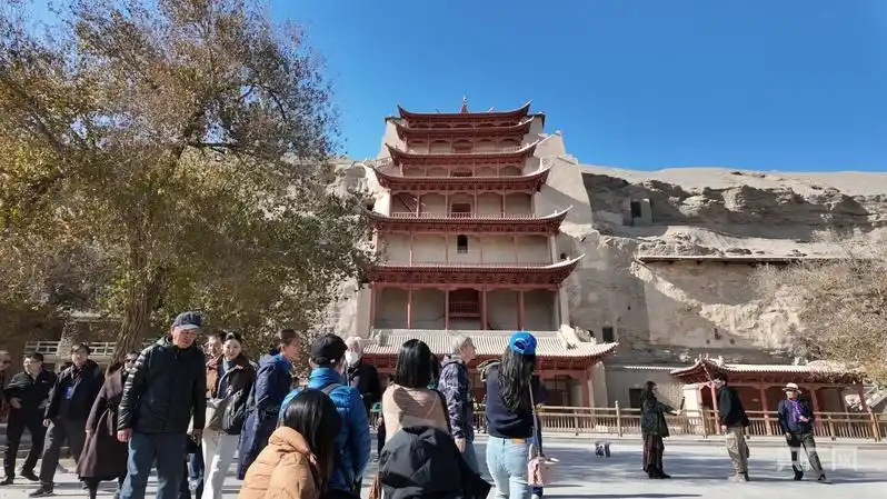 「何以中国·壁画里的中国」莫高窟何以璀璨千年？