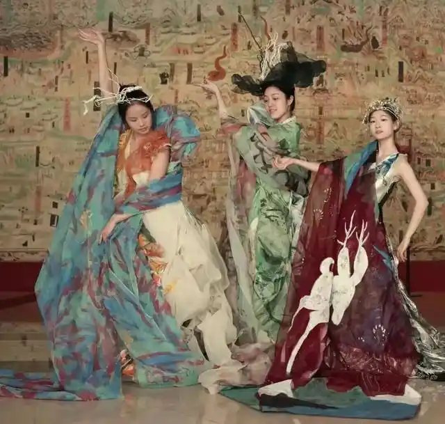 新季开启 华章再续 “如是莫高”敦煌艺术大展第二季正式开幕