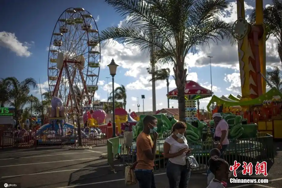 云游世界各地的游乐园 找回做孩子的快乐