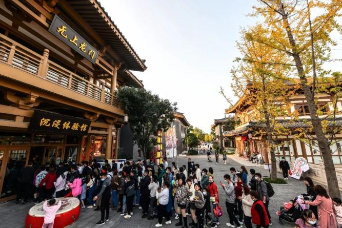 龙门石窟最好逛的季节开始了！