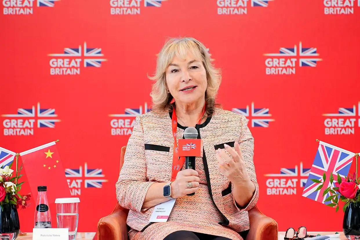 西南出境游市场“热力”逼人 欧洲各国旅游局“破纪录”抢滩成都