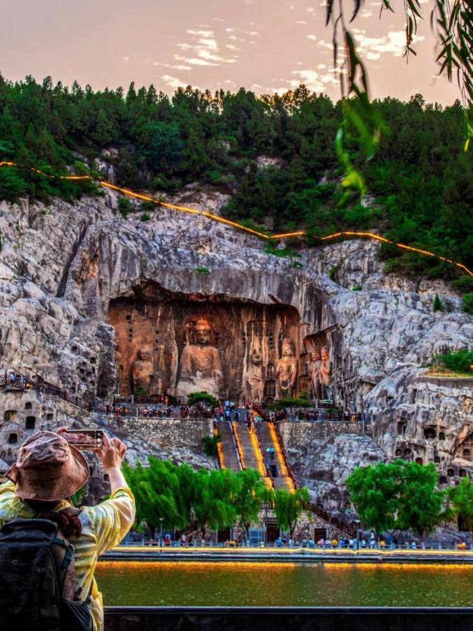 龙门的夜！Oh Yeah！