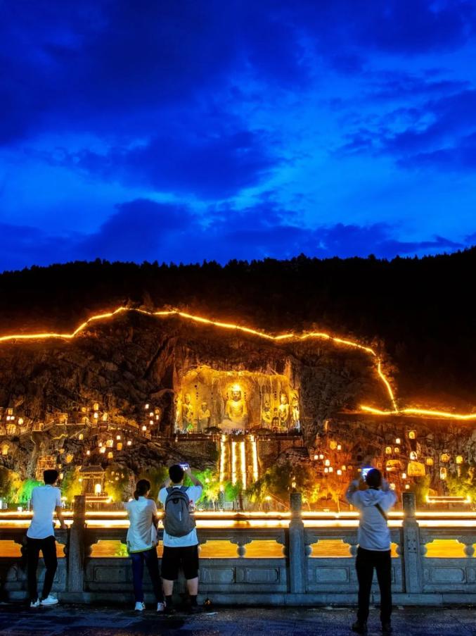 龙门的夜！Oh Yeah！