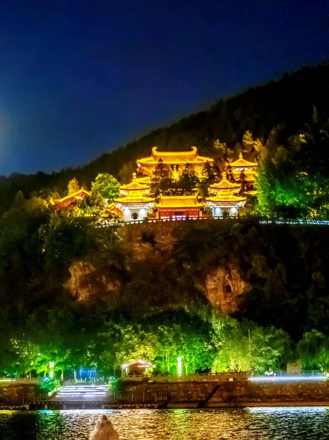 龙门的夜！Oh Yeah！