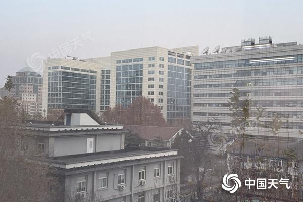 北京今天晴天到多云为主 明天将迎大风天气局地有扬沙