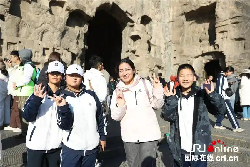 「2025打卡中国」这里藏着中国最硬核的浪漫！外国网红狂赞：“洛阳，不愧是你！”