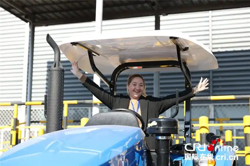 「2025打卡中国」这里藏着中国最硬核的浪漫！外国网红狂赞：“洛阳，不愧是你！”