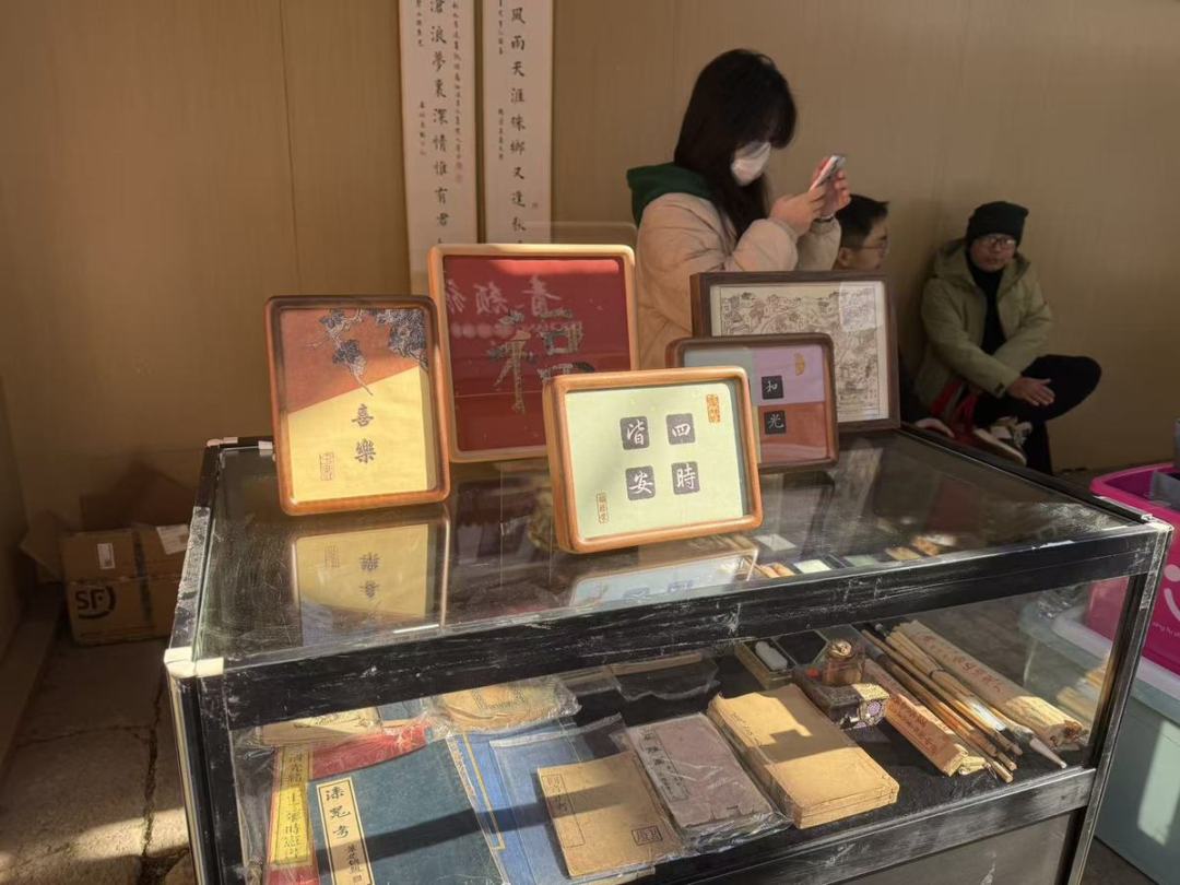 南京“夫子庙旧书巷”构筑文化交流新坐标 规模全国最大，全年不打烊解锁“淘书自由”