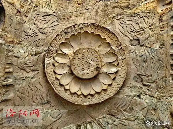 龙门石窟飞天 见证丝路文化交融