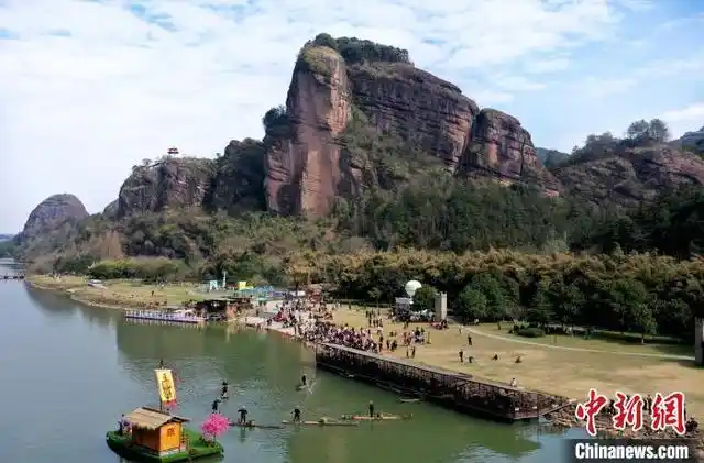 春节假期江西接待游客超2539万人次 实现旅游收入144.76亿元