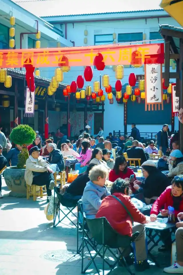 速报！长沙这个地方银杏浓度达100%，赏芦苇、砍甘蔗，遛娃惊喜超多