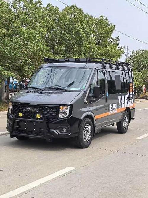 江铃福顺房车自驾游夫妻首选？