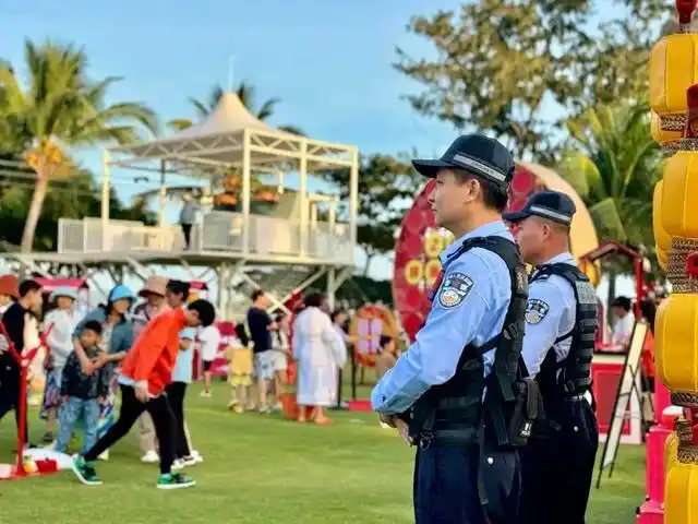 「平安过大年」三亚亚龙湾海岸派出所：用心织就景区安全网