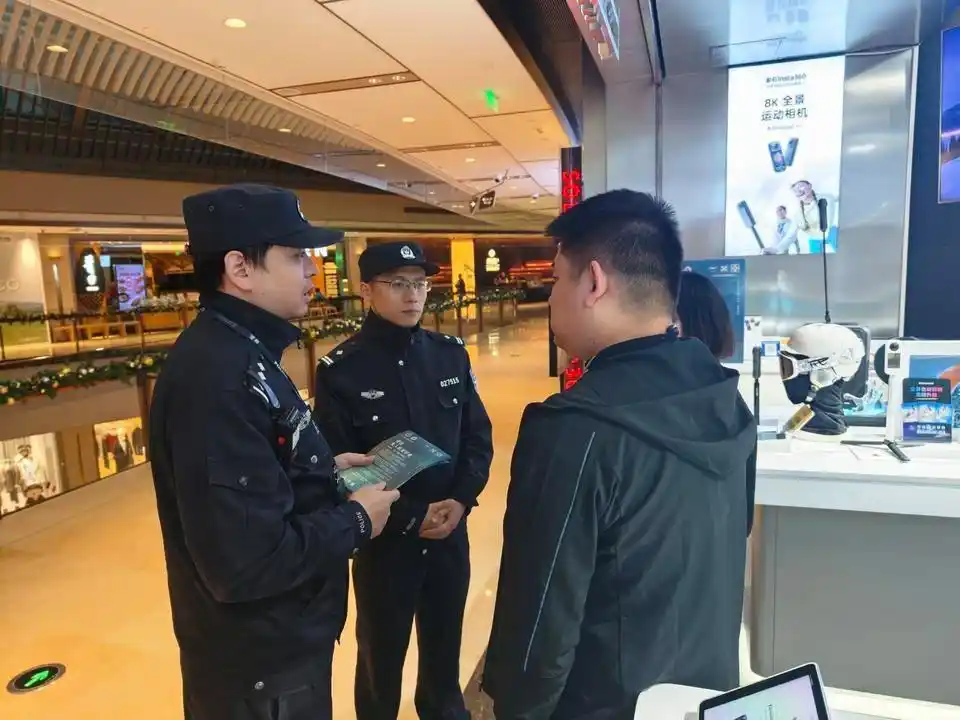 聚焦销售源头、培训学校、网红景点……上海警方强化无人机飞行全流程监管