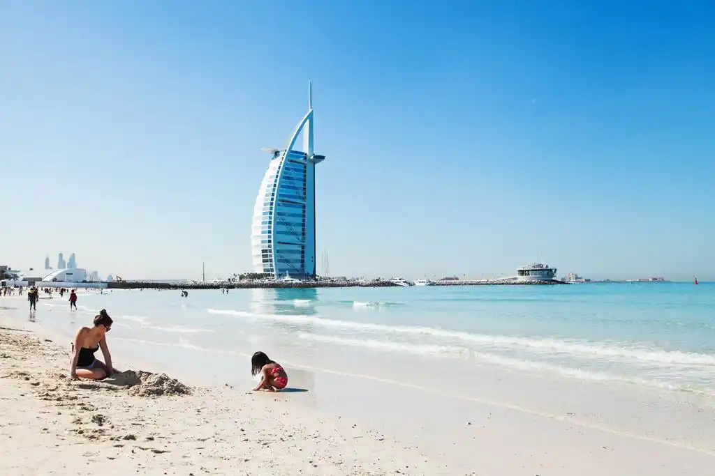 迪拜旅游业发展经验及对国内目的地启示