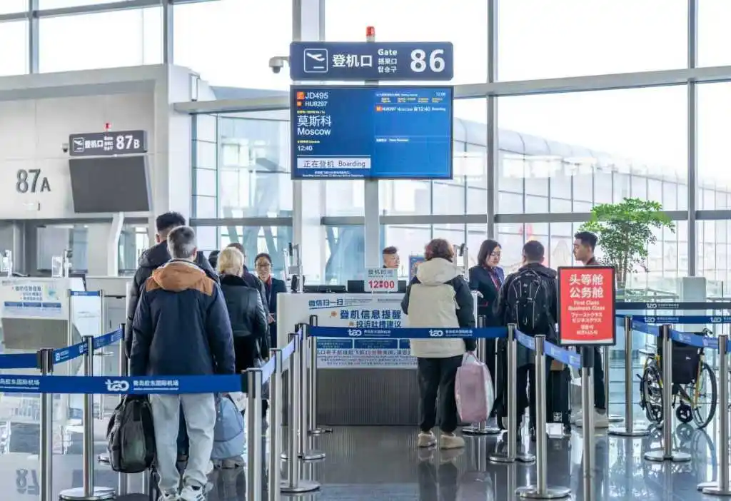 俄罗斯免签来了！青岛机场每周3班直飞莫斯科，最新航班时刻表请收好