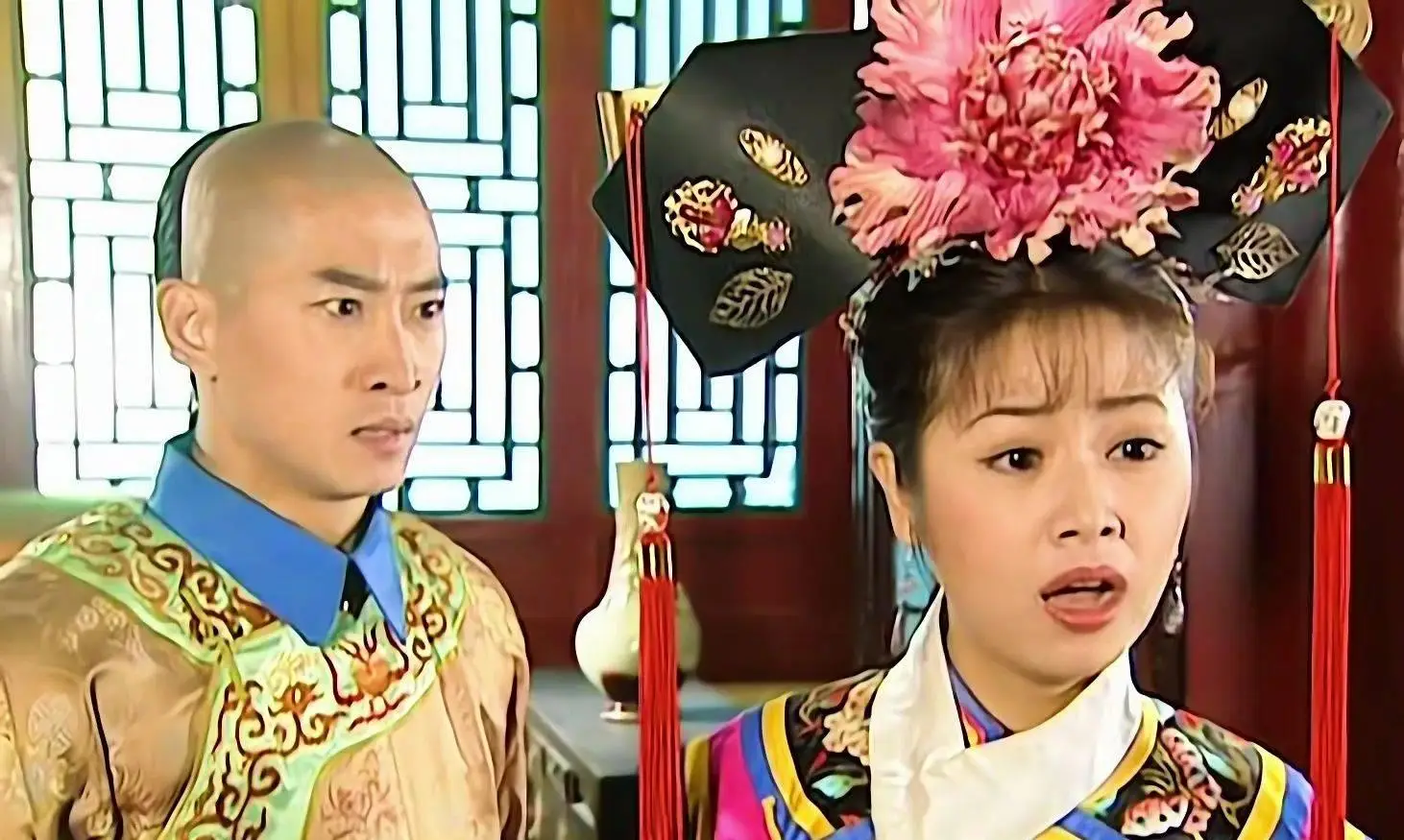 陪玩陪睡只是冰山一角？继向太后，周杰再曝潜规则，连杨紫也遭殃