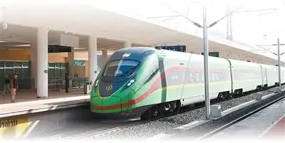 中老铁路的二十四小时